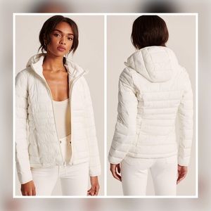 NWT A&F Packable Puffer Jacket Coat L